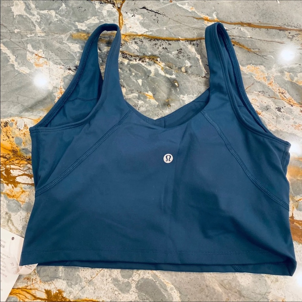 PSA - FAKE LULULEMON ALIGN TANK  *Scam Alert* - Picture 2 of 11